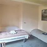 Maison Avec Riviere Et Petit Etang Vrocourt